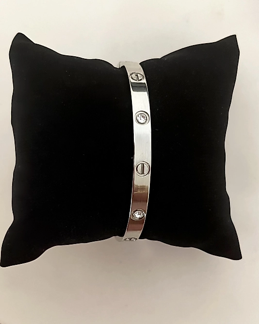 Çelik Orta Boy Silver Cartier Kelepçe