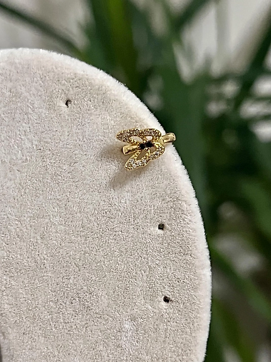 Taş Detaylı Halka Kelebek Pearcing