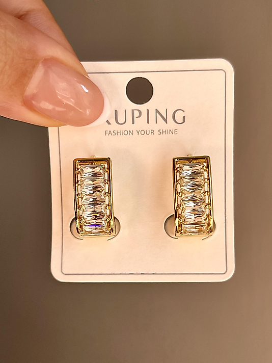 Xuping Taşlı Küpe