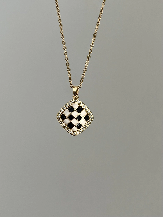 Çelik Dama Model Kolye