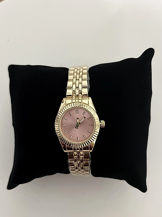 Gold İçi Pembe Yuvarlak Saat
