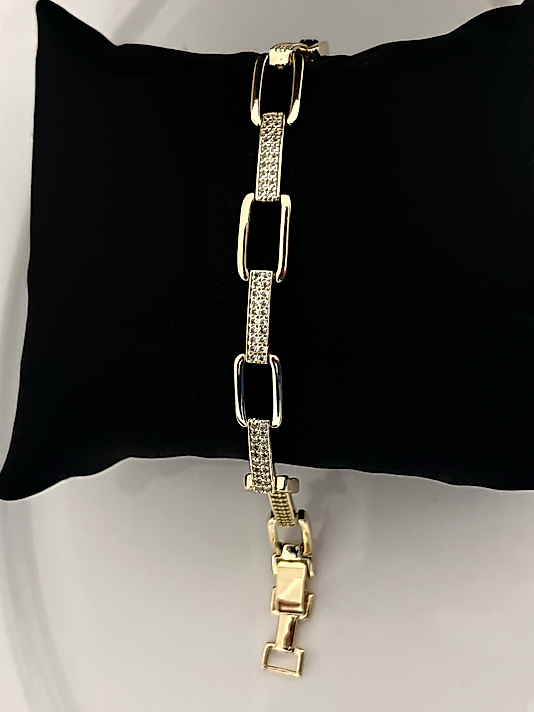 CM Taş Detaylı Bileklik