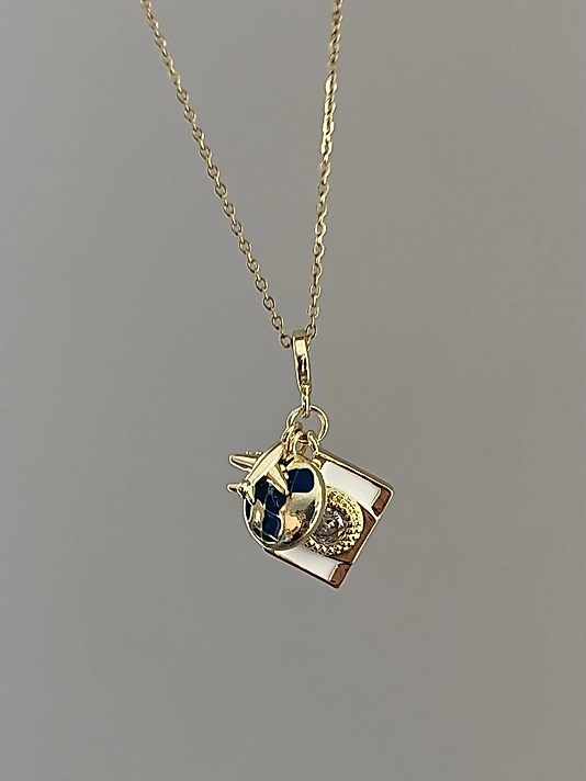 Çelik Kamera Dünya Uçak Kolye