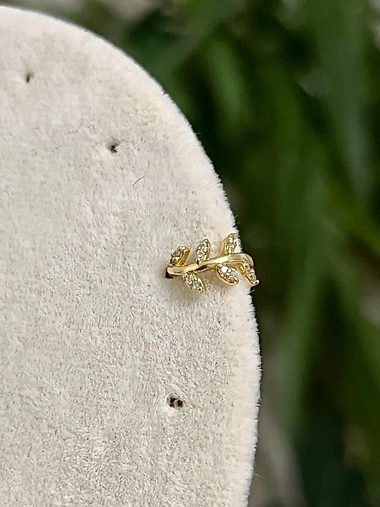 Taş Detaylı  Halka Pearcing