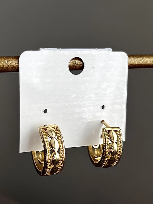 CM Desenli Halka Küpe