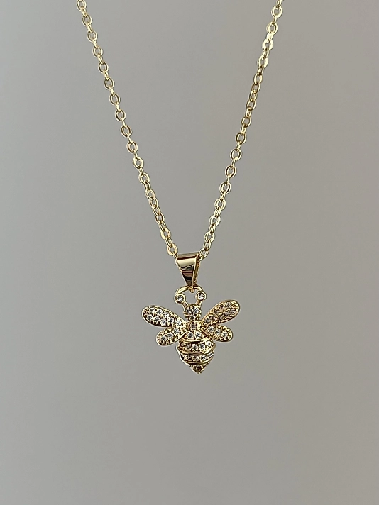 Çelik Taşlı Arı Kolye