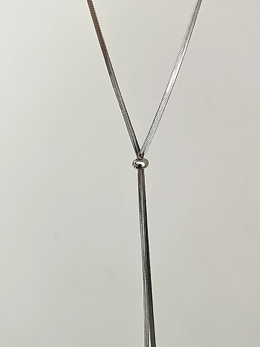 Çelik Uzun Silver Asansör Dekolte Kolye